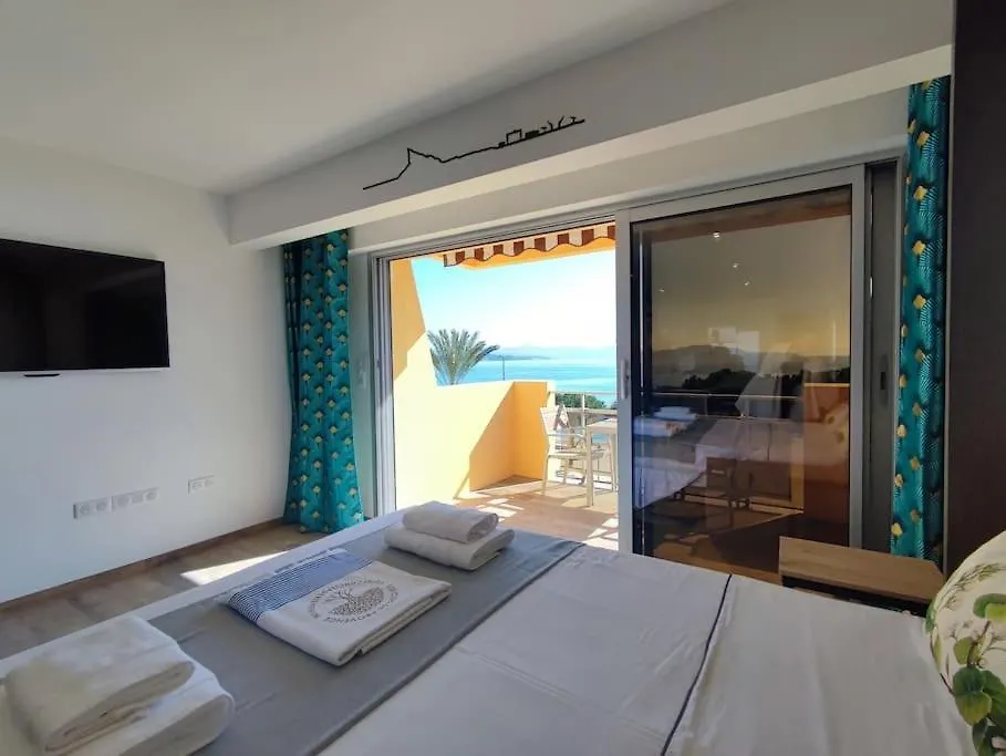 Apartment Solerio - Studio Climatise Face A La Mer La Ciotat France